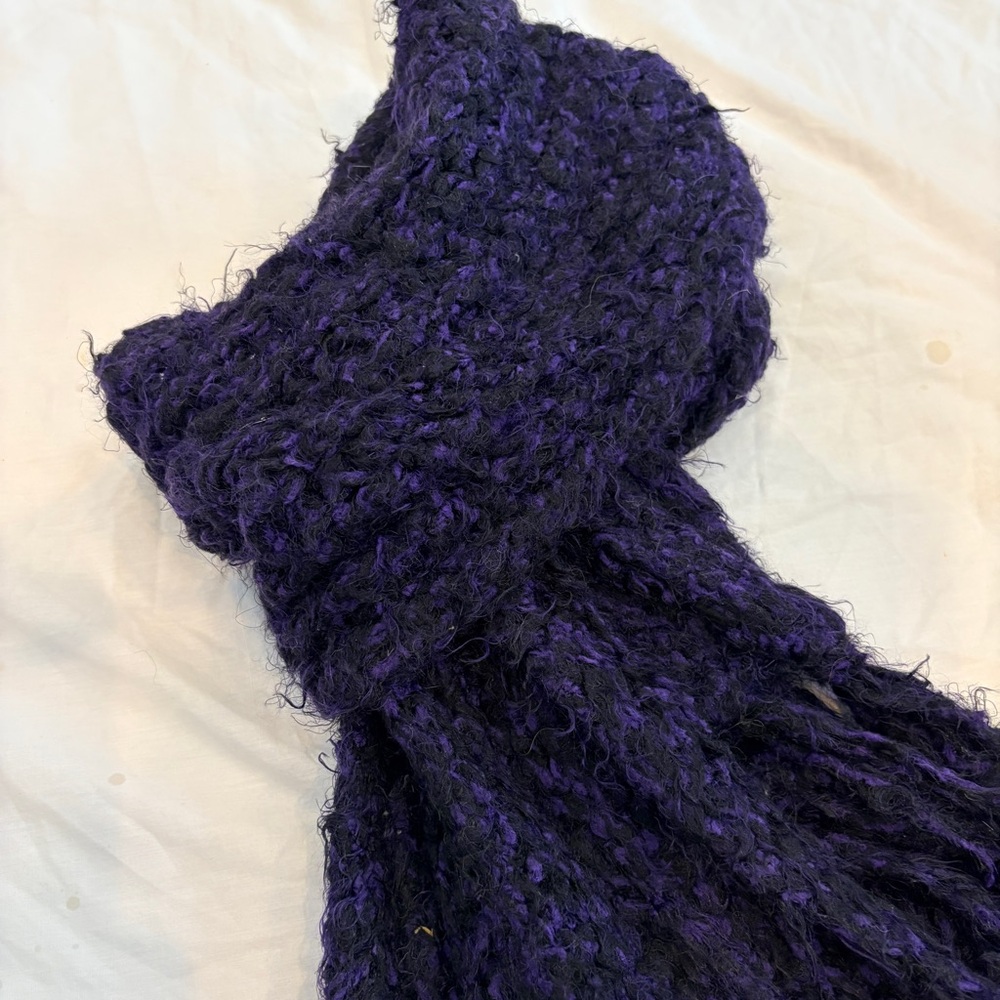 Platania Made in Italy Deep Purple Textured Knit Long Scarf 170” Soft Bouclé